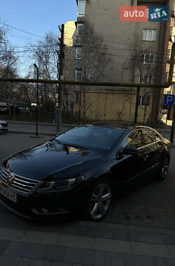 Купе Volkswagen CC / Passat CC 2012 в Ужгороді