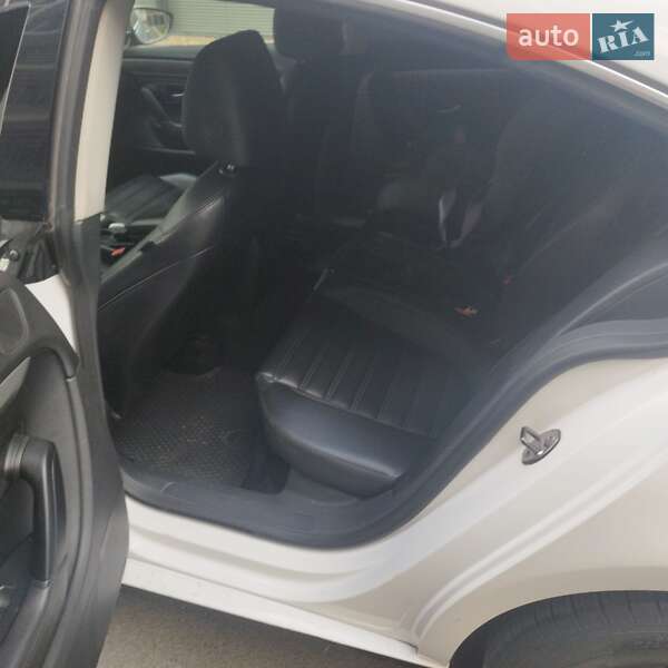 Купе Volkswagen CC / Passat CC 2011 в Ивано-Франковске фото 13 Купе Volkswagen CC / Passat CC 2011 в Ивано-Франковске