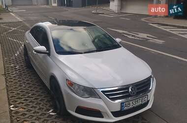 Купе Volkswagen CC / Passat CC 2011 в 