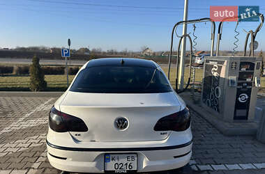 Купе Volkswagen CC / Passat CC 2010 в Липовце