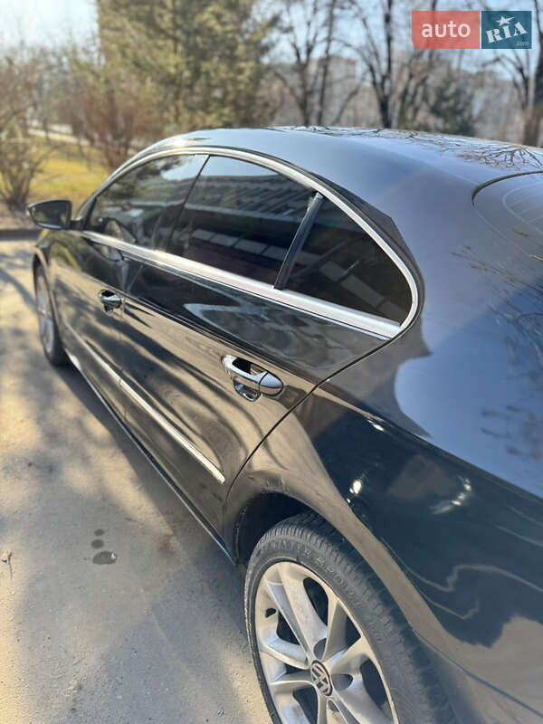 Купе Volkswagen CC / Passat CC 2012 в Хмельницком
