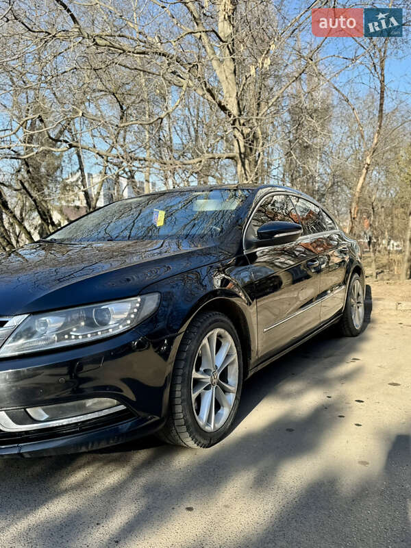 Купе Volkswagen CC / Passat CC 2012 в Хмельницком