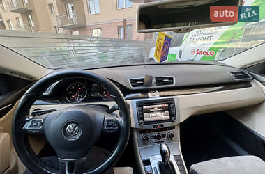 Купе Volkswagen CC / Passat CC 2012 в 