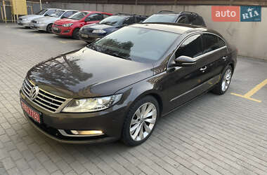 Купе Volkswagen CC / Passat CC 2013 в Киеве