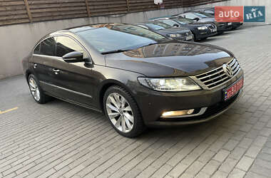 Купе Volkswagen CC / Passat CC 2013 в Киеве