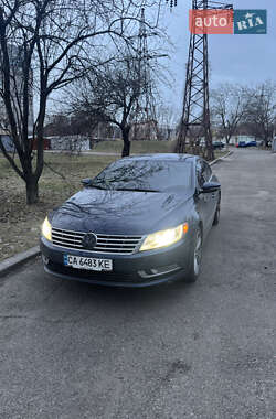 Купе Volkswagen CC / Passat CC 2012 в Києві