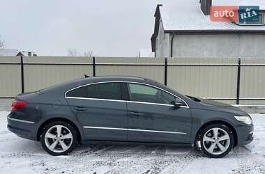 Купе Volkswagen CC / Passat CC 2010 в Луцьку