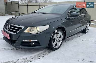 Купе Volkswagen CC / Passat CC 2010 в Луцьку