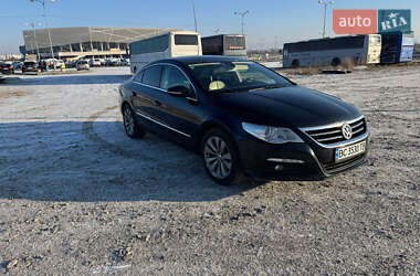 Купе Volkswagen CC / Passat CC 2008 в Львове