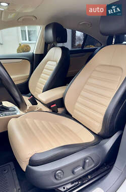 Купе Volkswagen CC / Passat CC 2012 в 