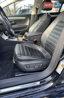 Купе Volkswagen CC / Passat CC 2016 в 