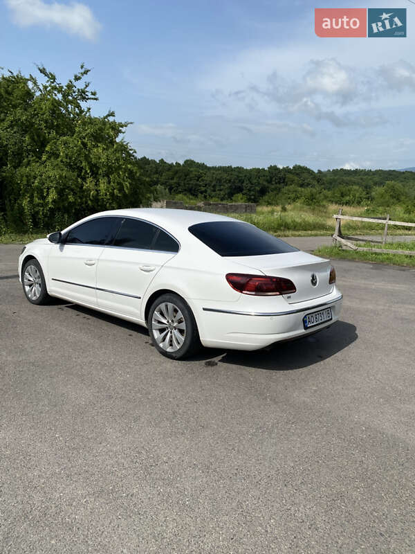 Купе Volkswagen CC / Passat CC 2013 в Мукачево