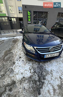 Купе Volkswagen CC / Passat CC 2010 в Києві