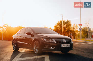 Купе Volkswagen CC / Passat CC 2012 в Киеве