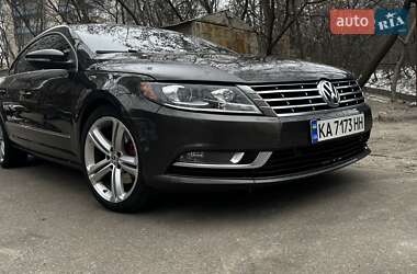 Купе Volkswagen CC / Passat CC 2012 в Киеве