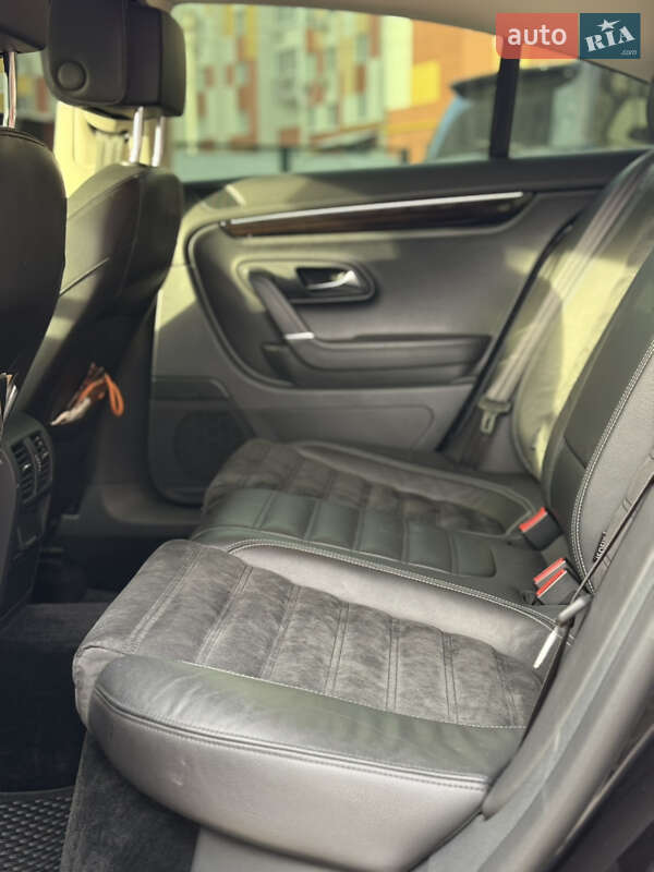 Купе Volkswagen CC / Passat CC 2012 в Харькове