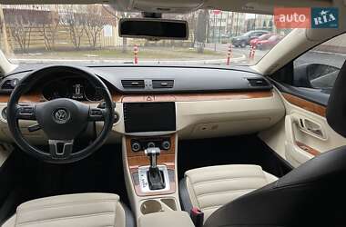 Купе Volkswagen CC / Passat CC 2010 в Софіївській Борщагівці