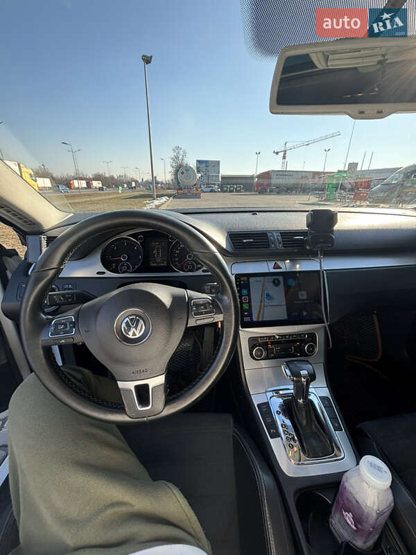 Купе Volkswagen CC / Passat CC 2010 в Новом Роздоле