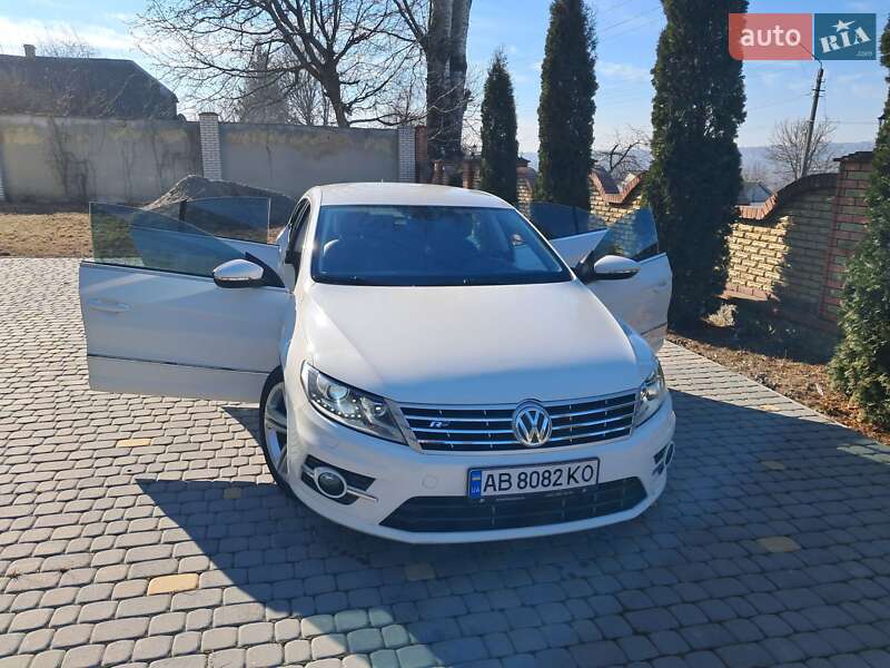 Купе Volkswagen CC / Passat CC 2013 в Шаргороде
