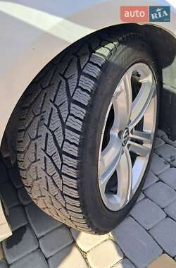 Купе Volkswagen CC / Passat CC 2013 в 