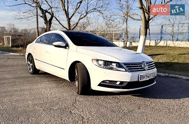 Купе Volkswagen CC / Passat CC 2012 в 