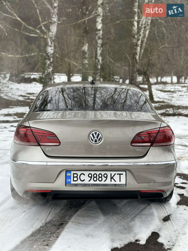 Купе Volkswagen CC / Passat CC 2012 в Львове