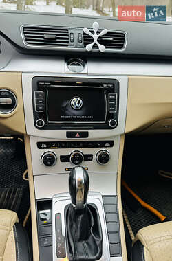 Купе Volkswagen CC / Passat CC 2012 в 