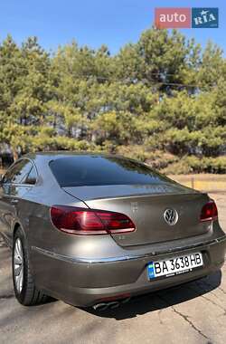 Купе Volkswagen CC / Passat CC 2012 в 