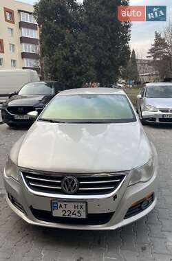 Купе Volkswagen CC / Passat CC 2009 в Коломые