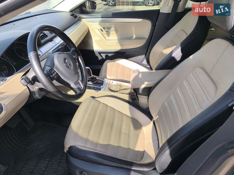 Купе Volkswagen CC / Passat CC 2012 в Черкассах