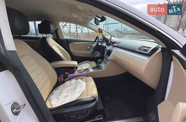 Купе Volkswagen CC / Passat CC 2013 в 