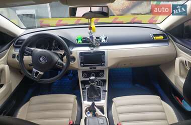 Купе Volkswagen CC / Passat CC 2011 в Вишневом