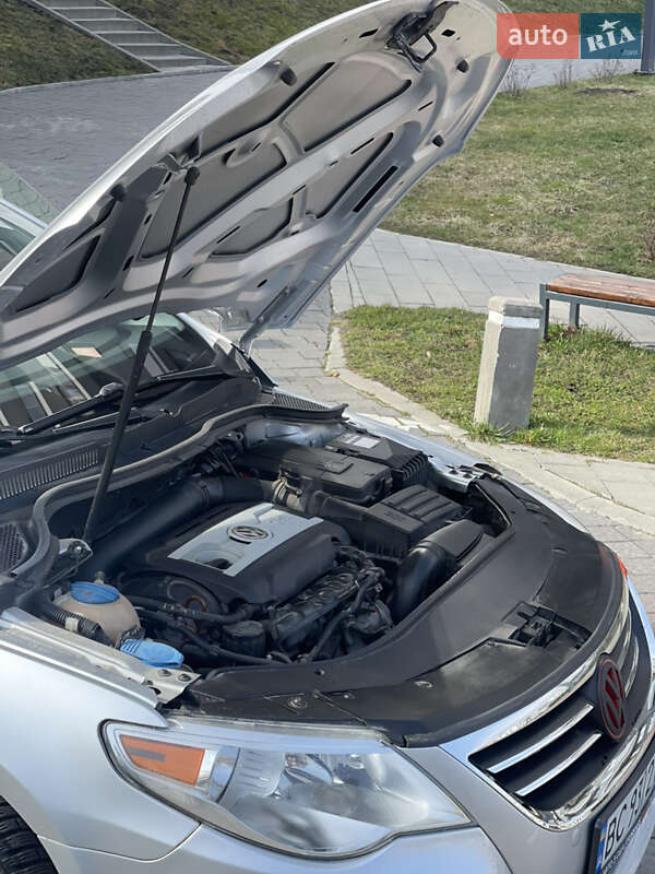Купе Volkswagen CC / Passat CC 2011 в Львове фото 51 Купе Volkswagen CC / Passat CC 2011 в Львове