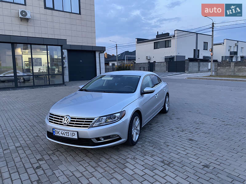 Купе Volkswagen CC / Passat CC 2016 в 