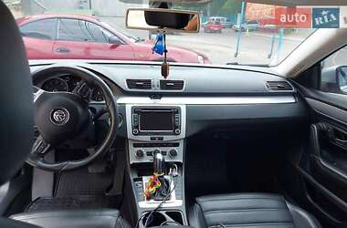 Купе Volkswagen CC / Passat CC 2013 в 