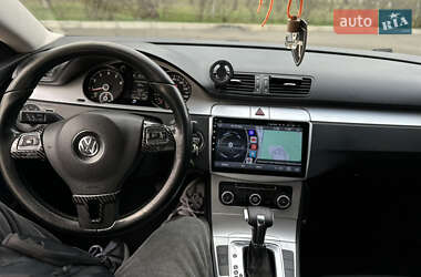 Купе Volkswagen CC / Passat CC 2010 в 