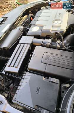 Купе Volkswagen CC / Passat CC 2010 в 