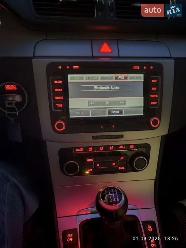 Купе Volkswagen CC / Passat CC 2010 в Дубно
