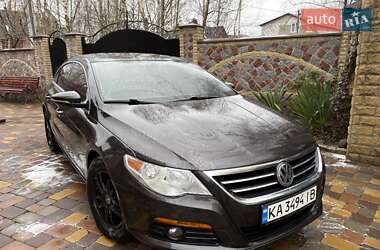 Купе Volkswagen CC / Passat CC 2009 в Києві