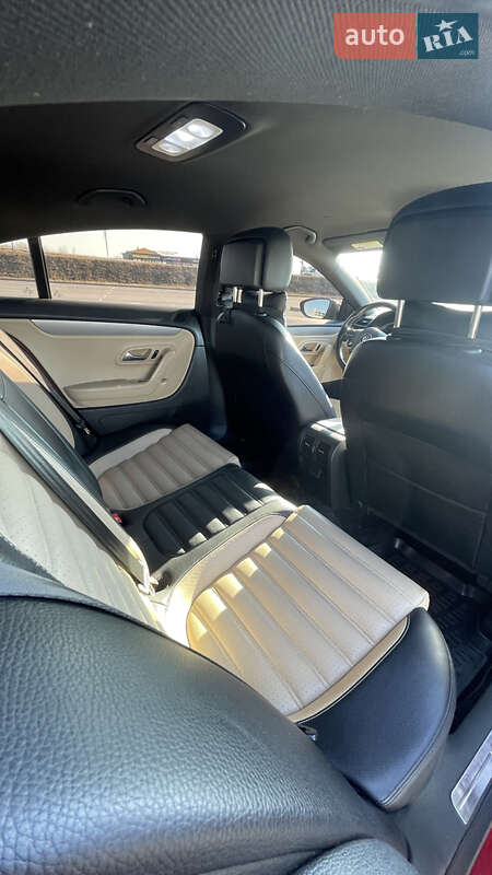 Купе Volkswagen CC / Passat CC 2013 в Львове