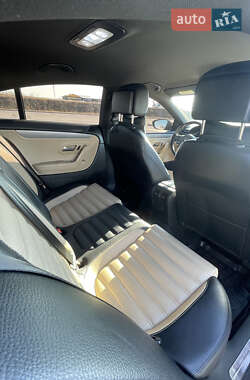Купе Volkswagen CC / Passat CC 2013 в 