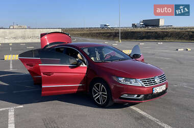Купе Volkswagen CC / Passat CC 2013 в 