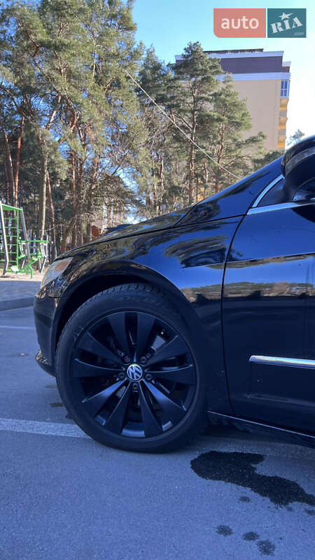 Купе Volkswagen CC / Passat CC 2009 в Чернигове