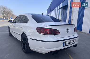 Купе Volkswagen CC / Passat CC 2013 в 
