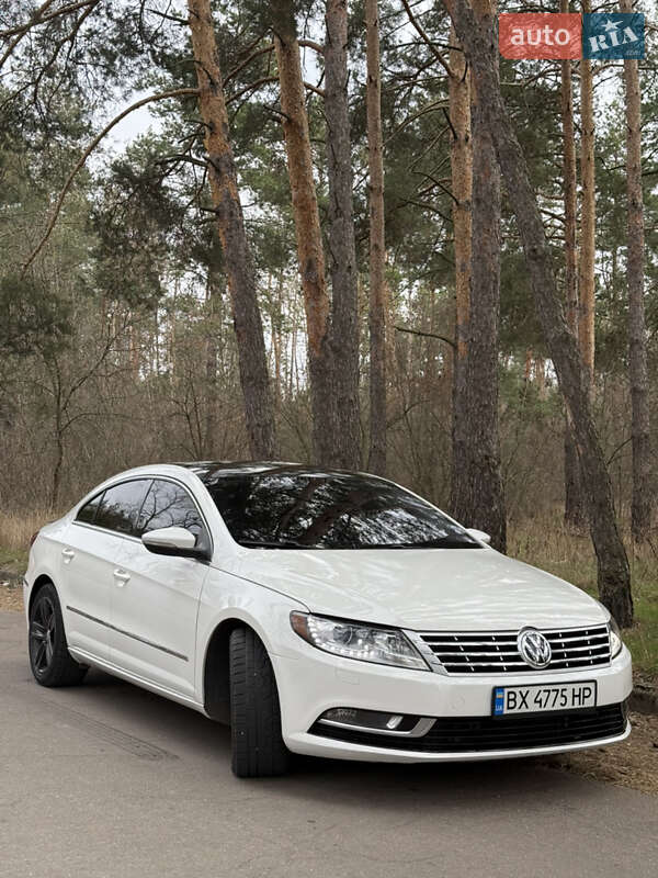 Купе Volkswagen CC / Passat CC 2012 в Кропивницькому