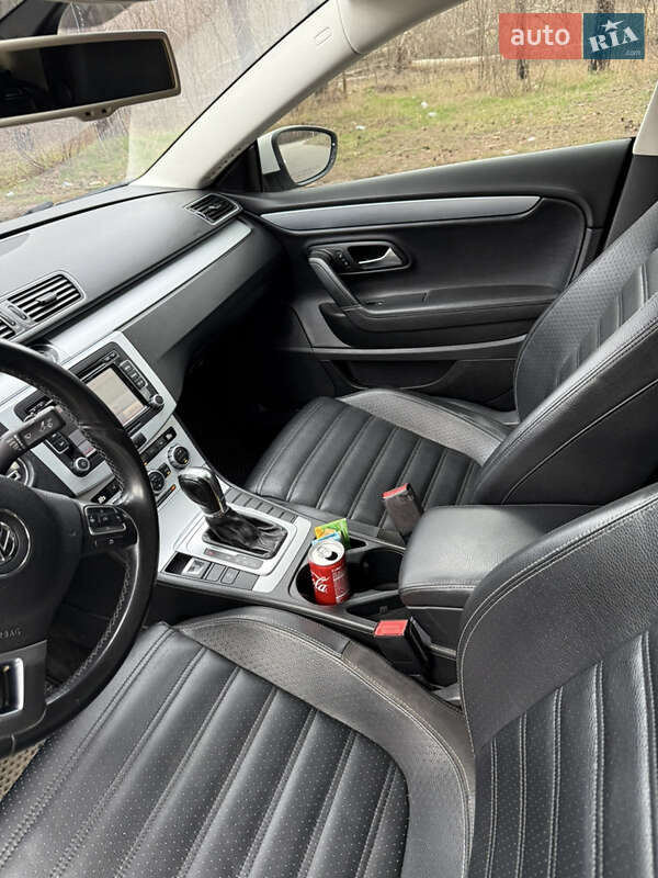 Купе Volkswagen CC / Passat CC 2012 в Кропивницькому