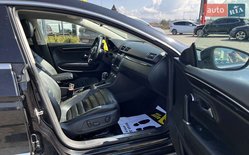 Купе Volkswagen CC / Passat CC 2013 в Мукачевому