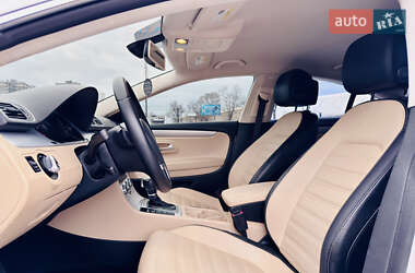 Купе Volkswagen CC / Passat CC 2013 в 
