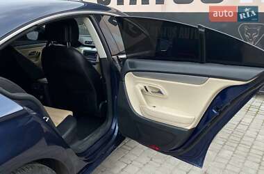 Купе Volkswagen CC / Passat CC 2012 в 