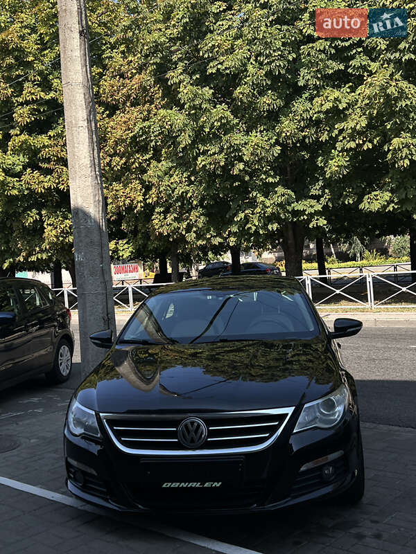 Купе Volkswagen CC / Passat CC 2011 в Черкассах